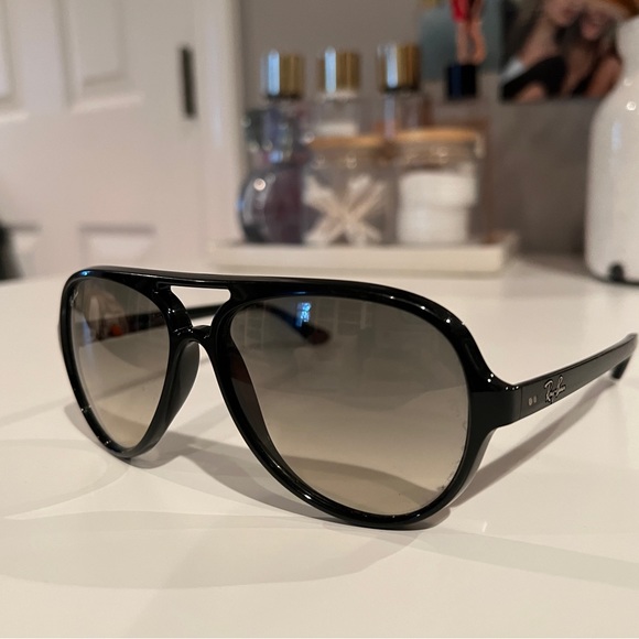 rayban sunglasses - Picture 6 of 9